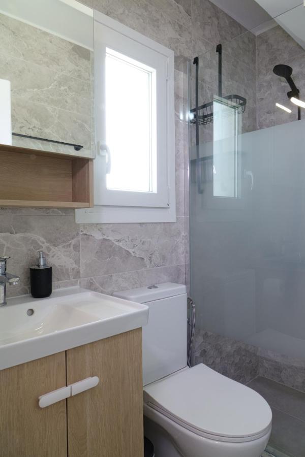 Cozy Studio In Koukaki Athens By Zain Esterno foto